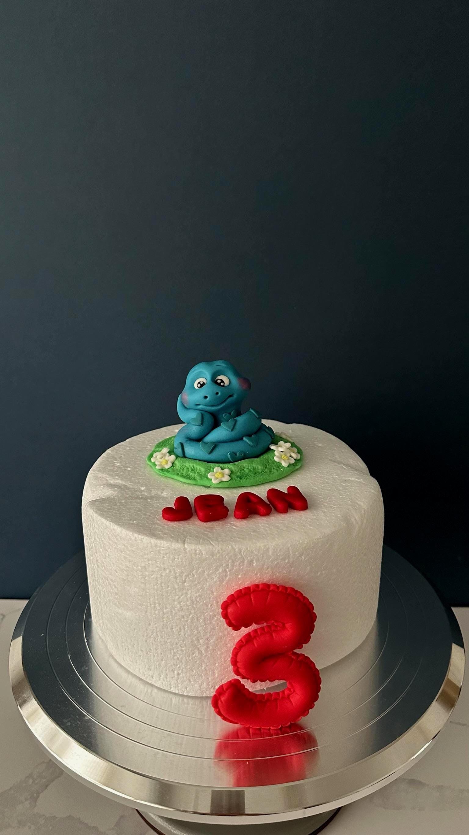 Fondant Snake Cake Topper: Custom Name & Number, Jungle Theme