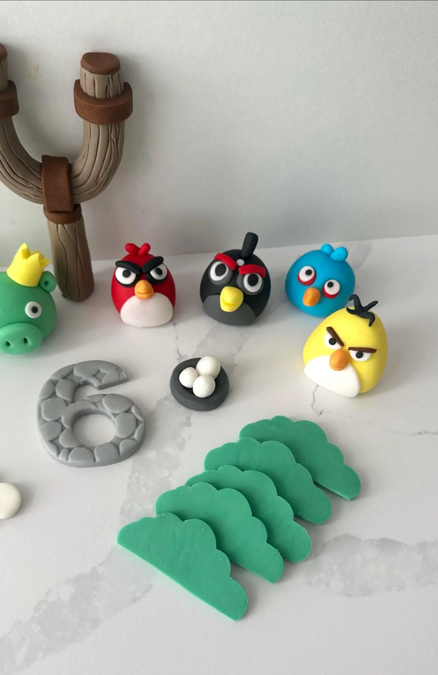 Angrey Birds Inspired"unofficial" Edible Fondant Cake Toppers - Custom Name and Age- Fondant decoration for kids birthday cake.