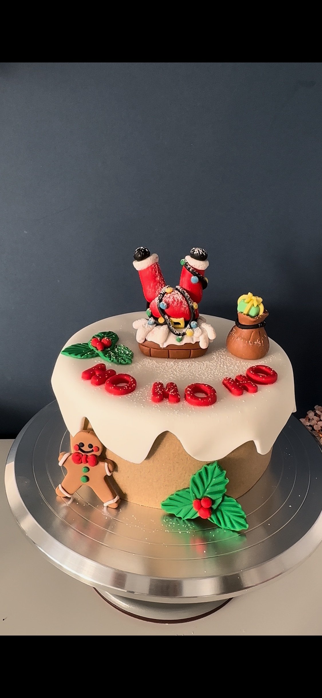 Santa Stuck In Chimney Cake Topper - Funny Christmas Cake Decoration - Handmade Fondant Figurines - Holiday Cake Decor - Unique Xmas Topper.