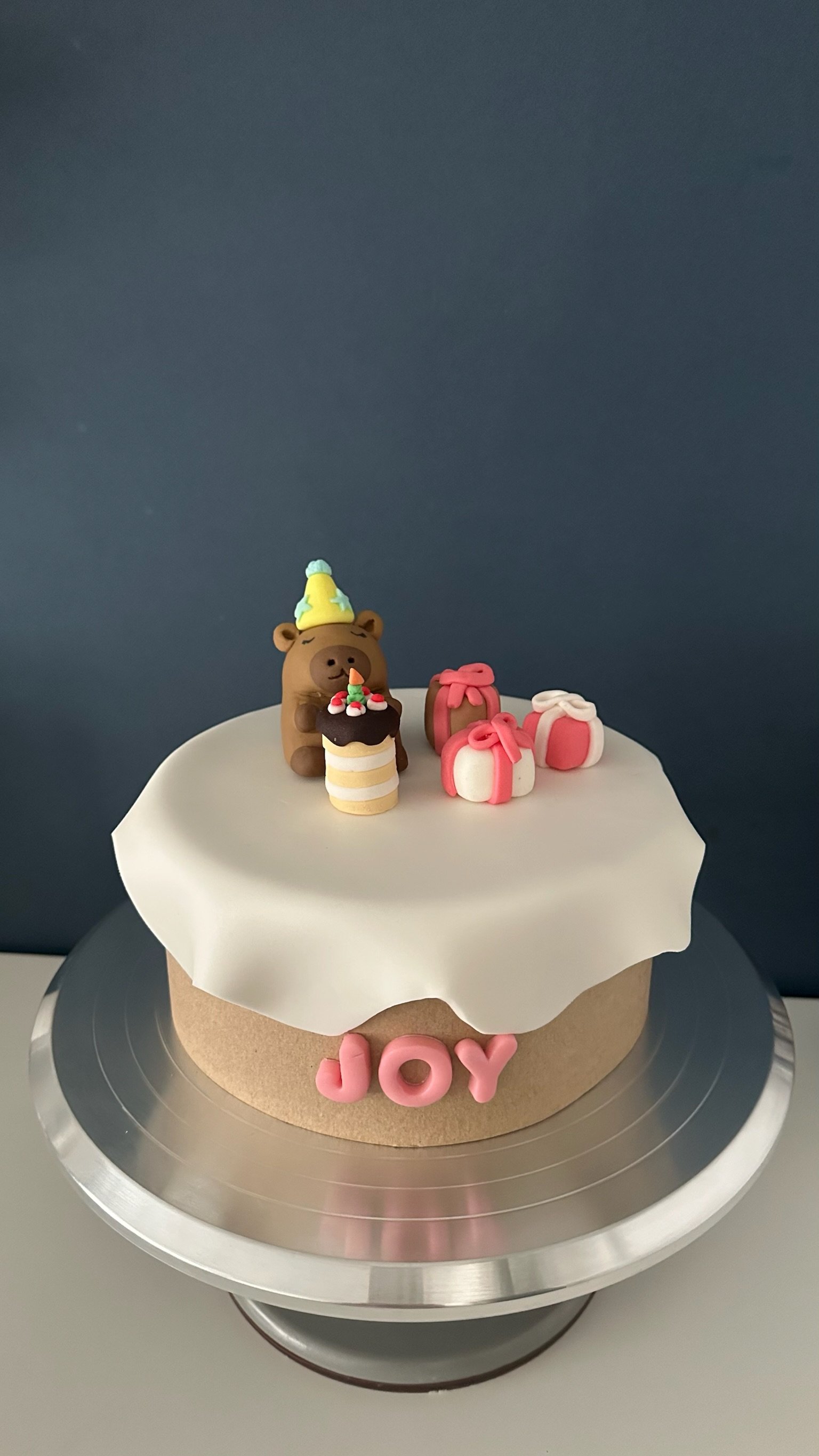 Capybara Cake Topper - Cute Cabybara Birthday Decoration - Handmade Fondant Animal Topper.