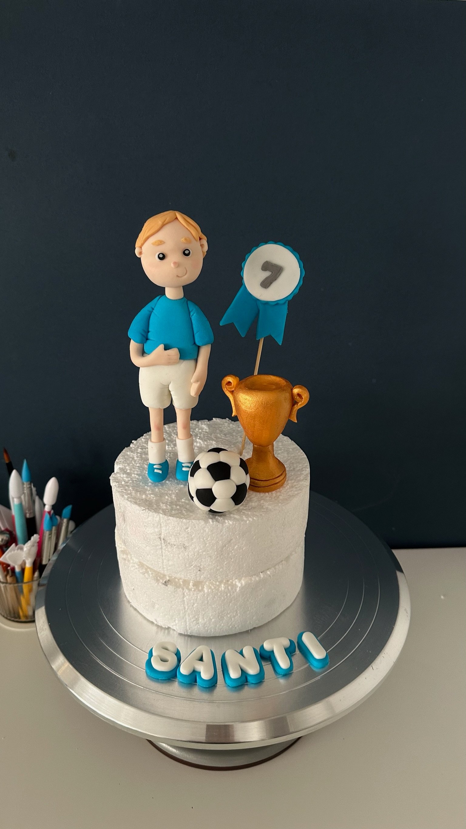 EDIBLE Handmade Football Player set.