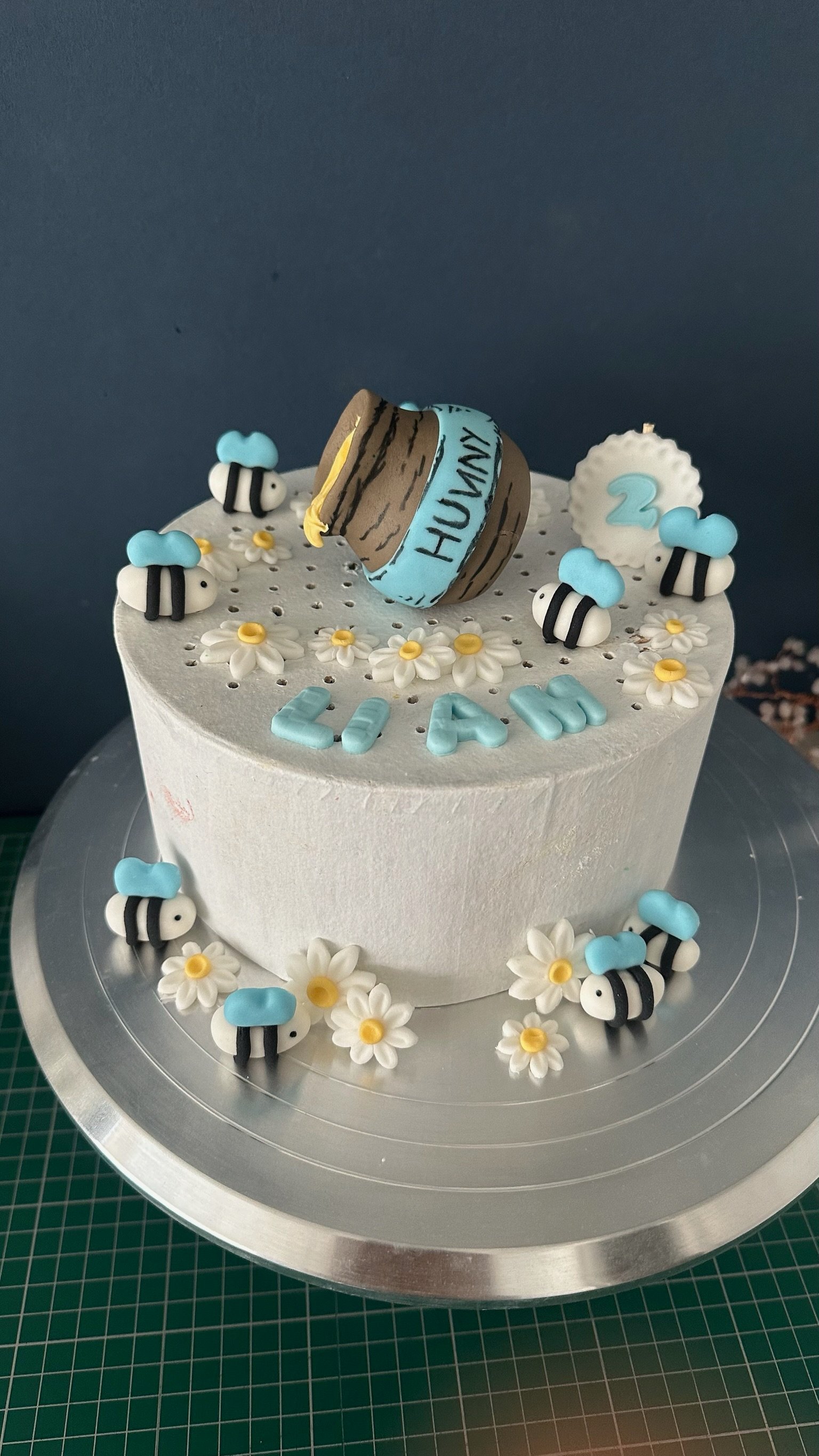 Personalised Honey Bee Cake Topper | Edible Fondant Bees, Daisies, Name, Age