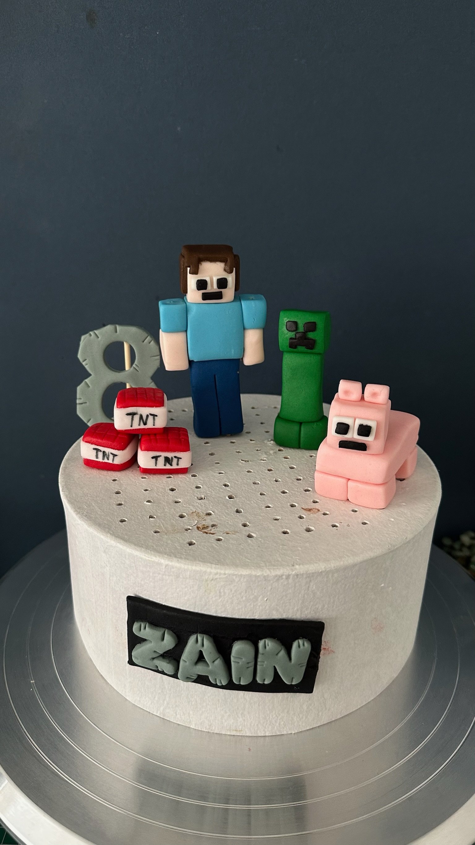 Personalised Video Game Fondant Cake Topper | Custom Name, Age, Edible Figures